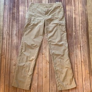 Columbia PFG Omni-shade Nylon pants size 6